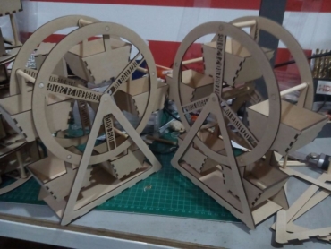 Ferris Wheel dxf File